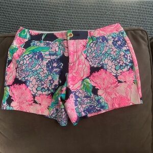 Lilly Pulitzer Callahan Knit Short. Size 2.